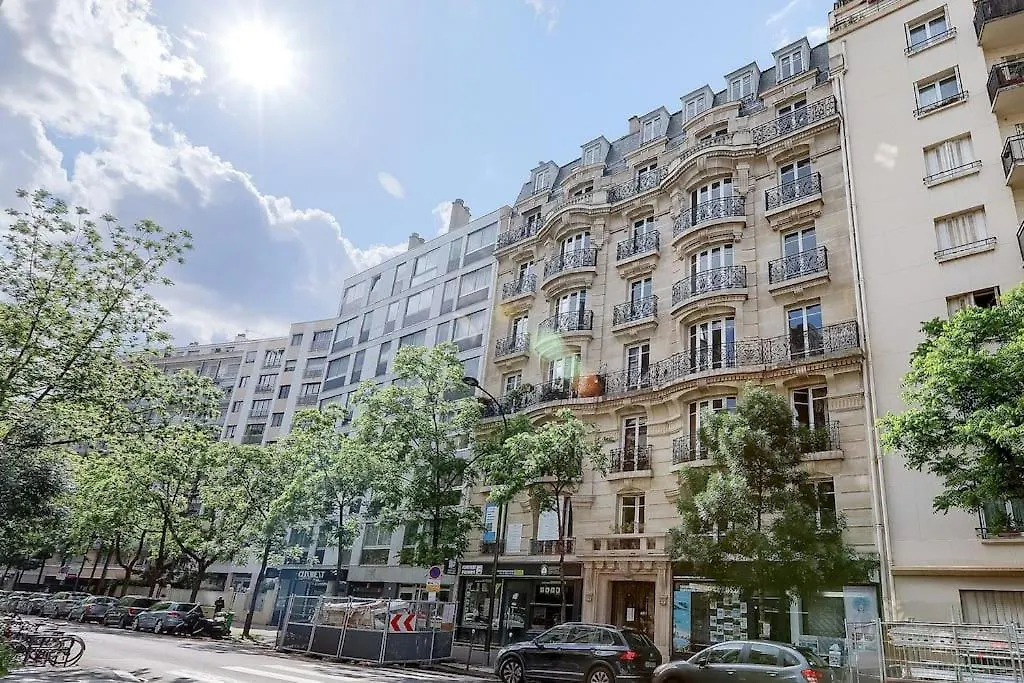 Pour 4 Personnes Paris
